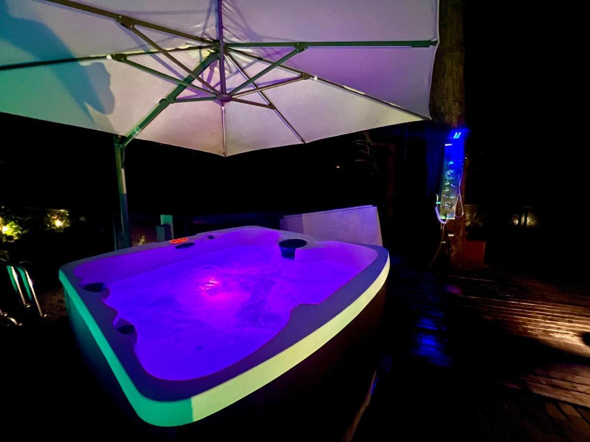 Resort Style Home Living With Private Pool And Hottub Delta Eksteriør billede